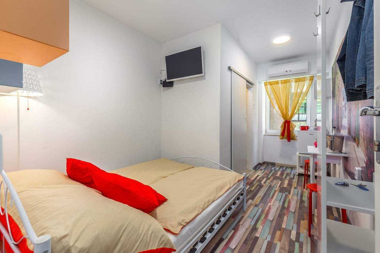 Center Rooms With Terrace Rijeka Eksteriør billede